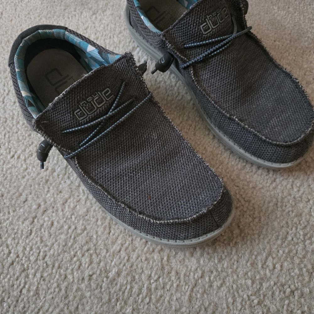 Hey dude 10.5 men's slip-ons